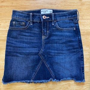 Ak denim skirt size 9/10